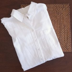 WHITE BUTTON DOWN BLOUSE